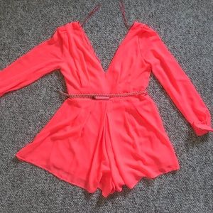 Size 4 Express Romper w/ Belt